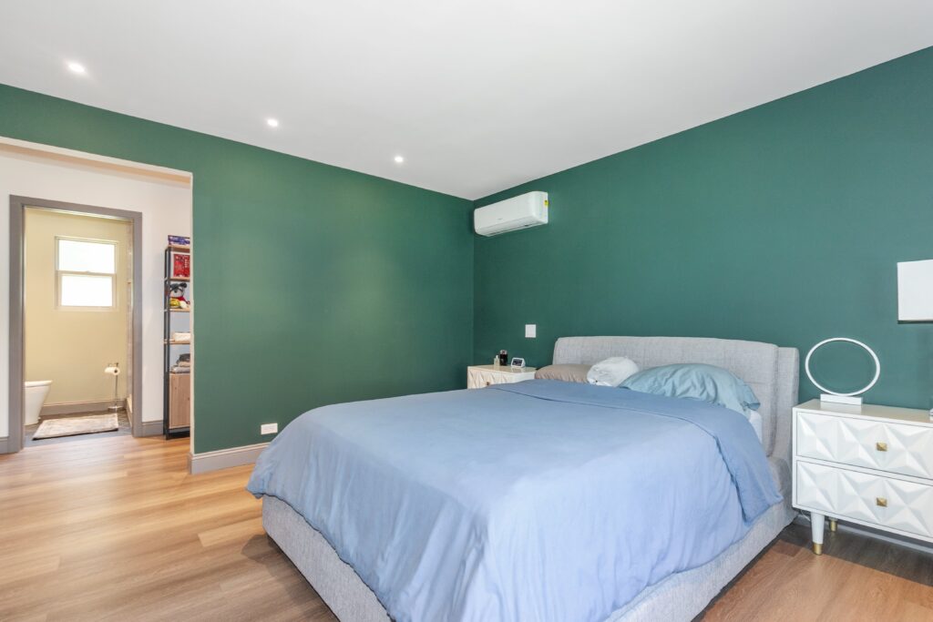 IMG_8105-min IMG_8105-min