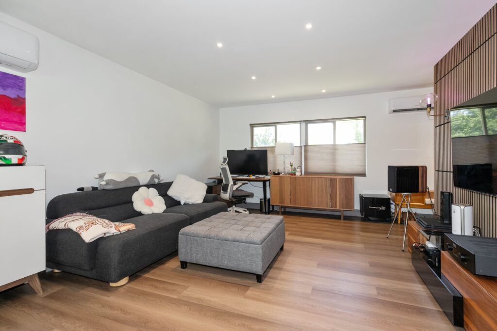 IMG_8107-min IMG_8107-min