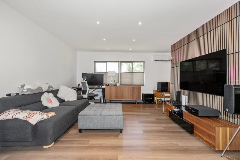 IMG_8109-min IMG_8109-min